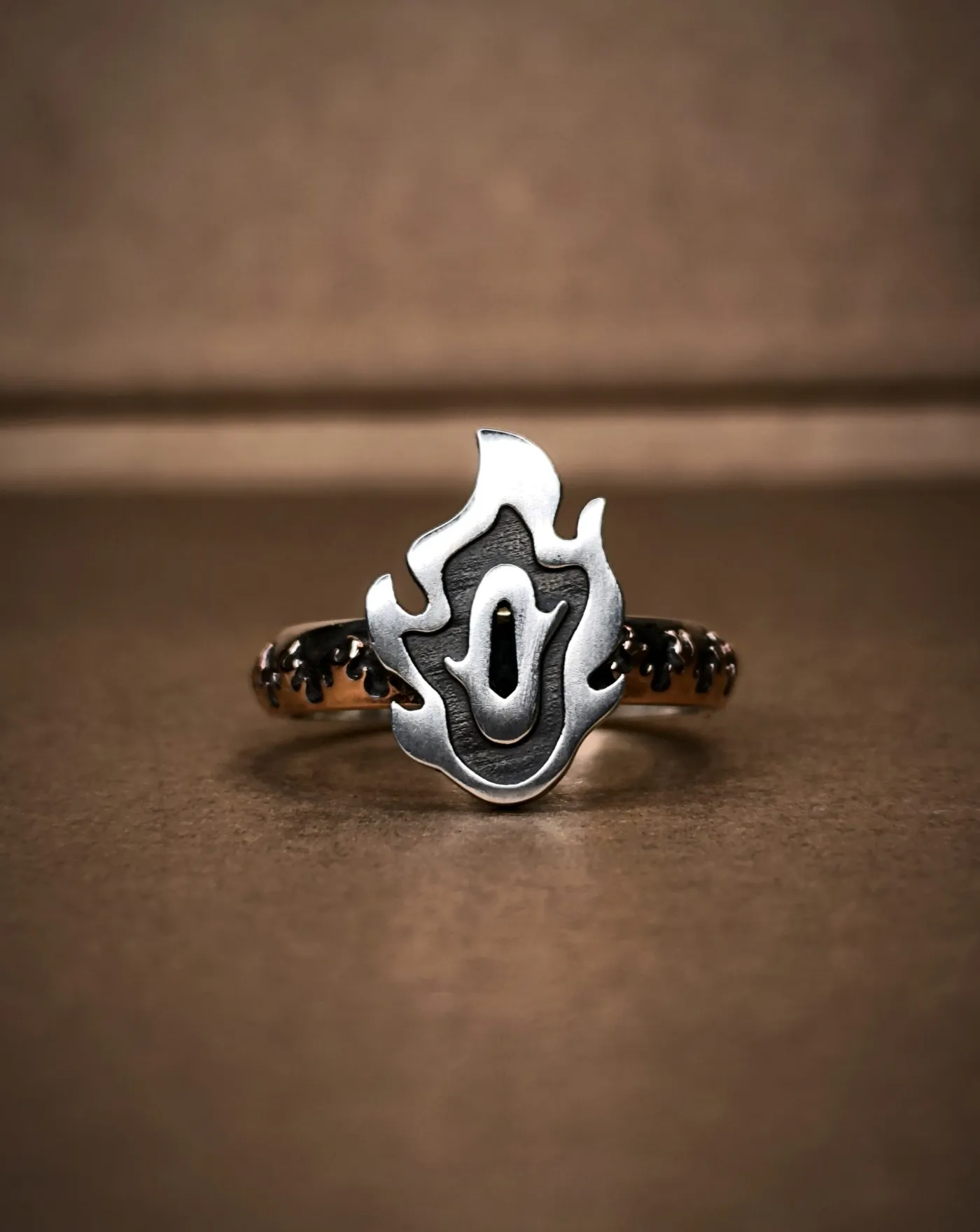 Kyōjurō Rengoku 鍔 – Anillo Tsuba